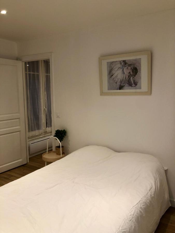 Rare Appartement D'Architecte En Haut De Montmartre Paris Exterior photo